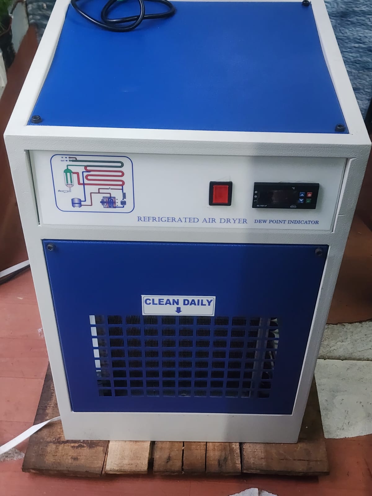 AIR DRYER 20 CFM